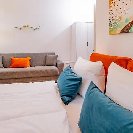 Apartment Ferienwohnung Zanthiehrhaus Am Ilsestein